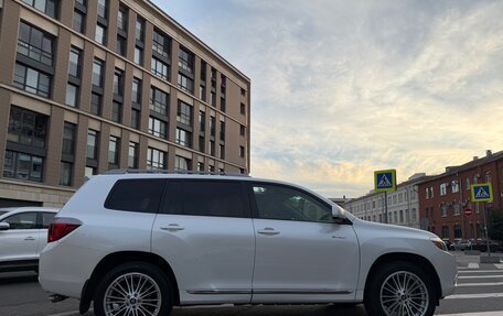 Toyota Highlander III, 2008 год, 1 700 000 рублей, 5 фотография