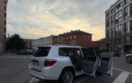 Toyota Highlander III, 2008 год, 1 700 000 рублей, 7 фотография