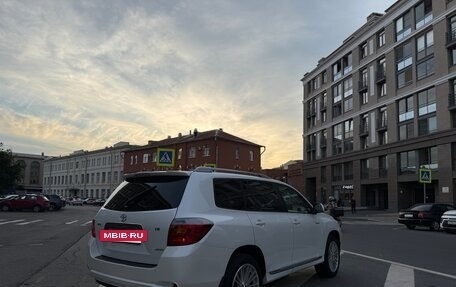 Toyota Highlander III, 2008 год, 1 700 000 рублей, 2 фотография