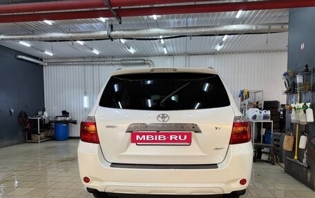 Toyota Highlander III, 2008 год, 1 700 000 рублей, 24 фотография