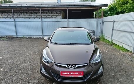 Hyundai Elantra V, 2015 год, 1 100 000 рублей, 1 фотография