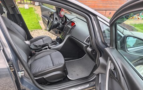 Opel Astra J, 2013 год, 650 000 рублей, 7 фотография