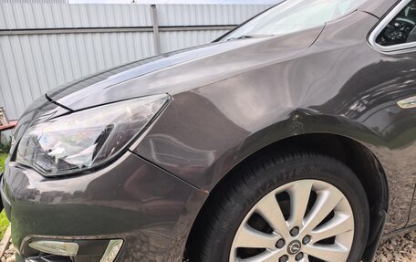 Opel Astra J, 2013 год, 650 000 рублей, 11 фотография