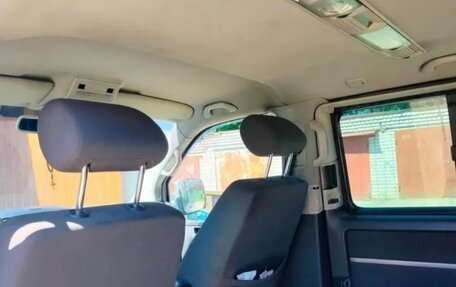 Volkswagen Multivan T5, 2003 год, 890 000 рублей, 6 фотография