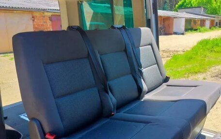 Volkswagen Multivan T5, 2003 год, 890 000 рублей, 8 фотография