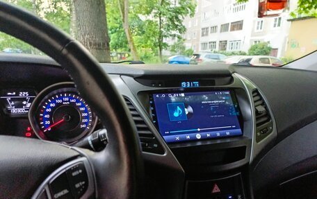 Hyundai Elantra V, 2015 год, 1 100 000 рублей, 18 фотография