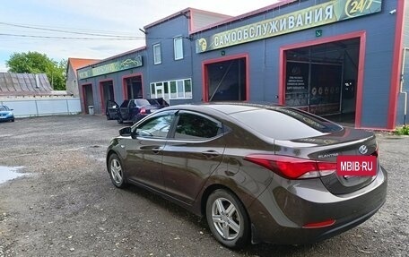 Hyundai Elantra V, 2015 год, 1 100 000 рублей, 12 фотография