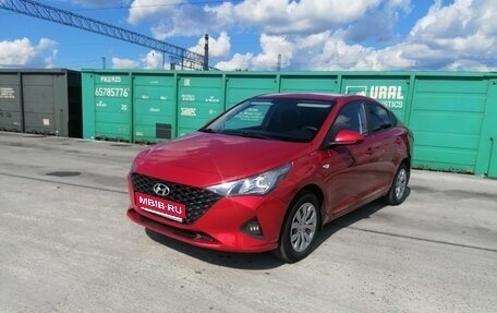 Hyundai Solaris II рестайлинг, 2022 год, 1 600 000 рублей, 1 фотография