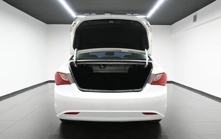 Hyundai Sonata VI, 2010 год, 925 000 рублей, 7 фотография