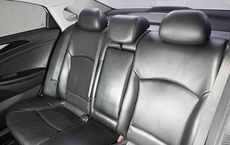 Hyundai Sonata VI, 2010 год, 925 000 рублей, 9 фотография