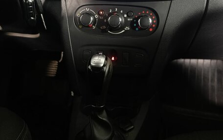 Renault Sandero II рестайлинг, 2018 год, 1 110 000 рублей, 14 фотография