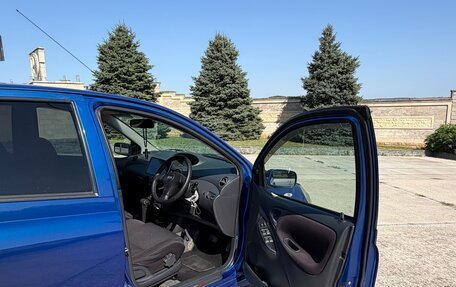 Toyota Vitz, 2000 год, 500 000 рублей, 13 фотография