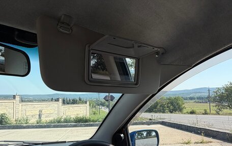 Toyota Vitz, 2000 год, 500 000 рублей, 33 фотография
