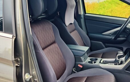 Mitsubishi Xpander, 2023 год, 2 400 000 рублей, 3 фотография