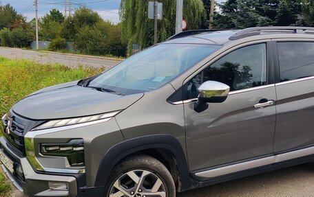Mitsubishi Xpander, 2023 год, 2 400 000 рублей, 16 фотография