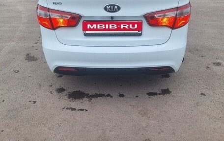 KIA Rio III рестайлинг, 2013 год, 850 000 рублей, 3 фотография