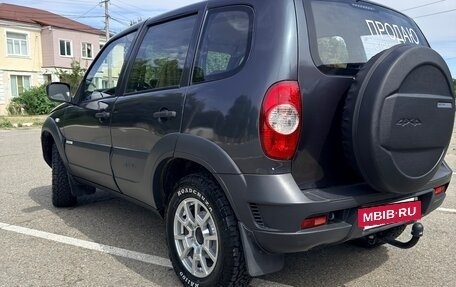 Chevrolet Niva I рестайлинг, 2013 год, 655 000 рублей, 5 фотография