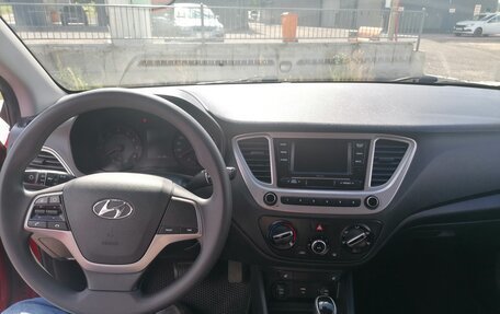 Hyundai Solaris II рестайлинг, 2022 год, 1 600 000 рублей, 7 фотография