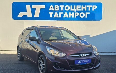 Hyundai Solaris II рестайлинг, 2011 год, 925 000 рублей, 3 фотография