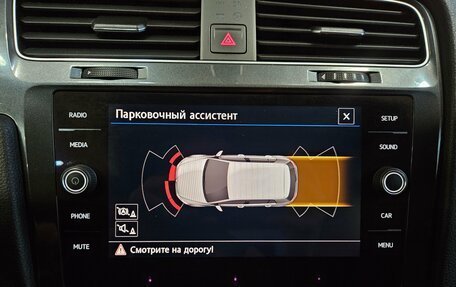 Volkswagen Golf VII, 2018 год, 1 749 000 рублей, 15 фотография