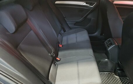 Volkswagen Golf VII, 2018 год, 1 749 000 рублей, 13 фотография