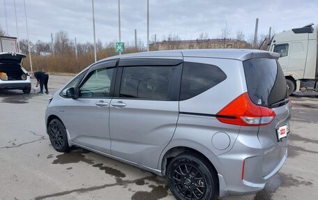 Honda Freed II, 2017 год, 1 320 000 рублей, 4 фотография