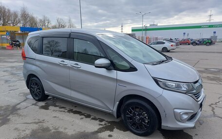 Honda Freed II, 2017 год, 1 320 000 рублей, 2 фотография