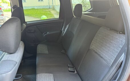 Renault Duster I рестайлинг, 2013 год, 815 000 рублей, 17 фотография