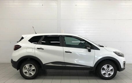 Renault Kaptur I рестайлинг, 2017 год, 1 300 000 рублей, 5 фотография