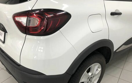 Renault Kaptur I рестайлинг, 2017 год, 1 300 000 рублей, 9 фотография