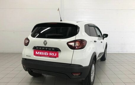 Renault Kaptur I рестайлинг, 2017 год, 1 300 000 рублей, 6 фотография