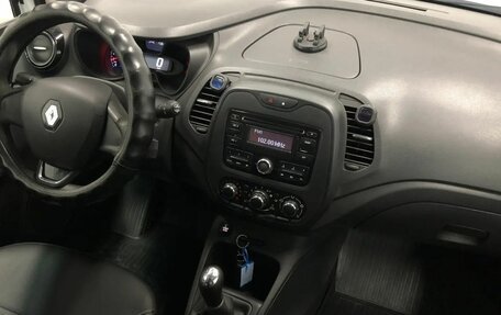 Renault Kaptur I рестайлинг, 2017 год, 1 300 000 рублей, 16 фотография