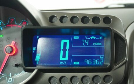 Chevrolet Aveo III, 2014 год, 800 000 рублей, 17 фотография