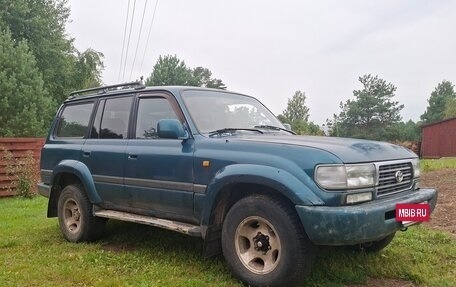 Toyota Land Cruiser 80 рестайлинг, 1997 год, 620 000 рублей, 2 фотография
