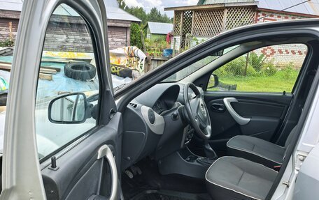 Renault Logan I, 2012 год, 545 000 рублей, 13 фотография