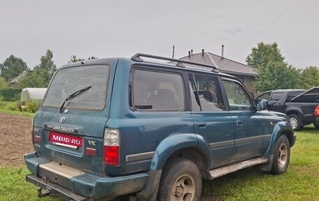 Toyota Land Cruiser 80 рестайлинг, 1997 год, 620 000 рублей, 3 фотография