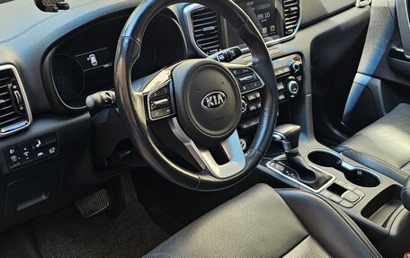 KIA Sportage IV рестайлинг, 2021 год, 3 900 000 рублей, 13 фотография