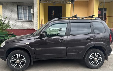 Chevrolet Niva I рестайлинг, 2014 год, 650 000 рублей, 3 фотография