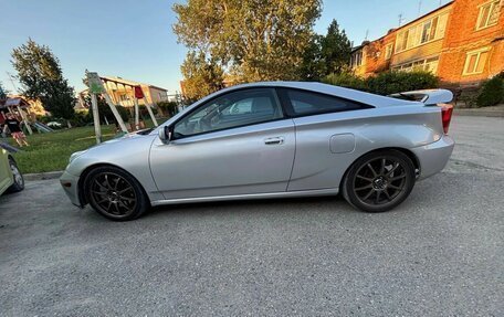 Toyota Celica VII рестайлинг, 2001 год, 630 000 рублей, 3 фотография