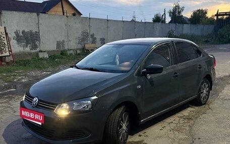 Volkswagen Polo VI (EU Market), 2015 год, 1 250 000 рублей, 2 фотография