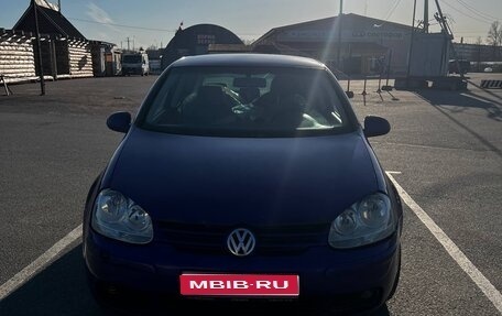 Volkswagen Golf V, 2005 год, 410 000 рублей, 1 фотография