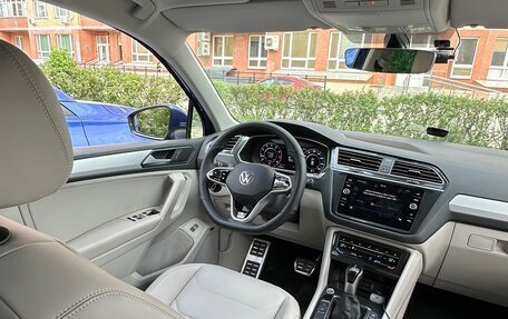 Volkswagen Tiguan II, 2018 год, 2 850 000 рублей, 4 фотография