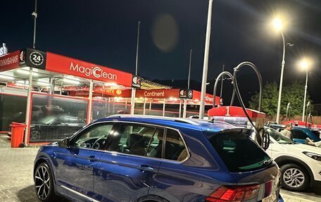 Volkswagen Tiguan II, 2018 год, 2 850 000 рублей, 8 фотография