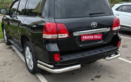 Toyota Land Cruiser 200, 2010 год, 2 990 000 рублей, 2 фотография