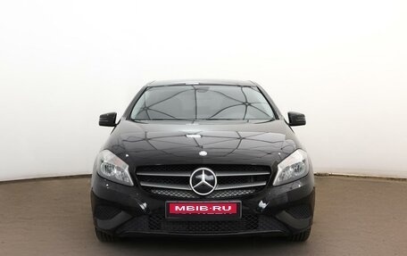 Mercedes-Benz A-Класс, 2013 год, 1 557 000 рублей, 3 фотография