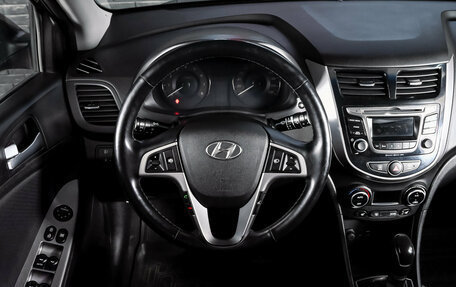 Hyundai Solaris II рестайлинг, 2016 год, 1 250 000 рублей, 12 фотография