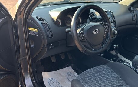 KIA cee'd I рестайлинг, 2009 год, 530 000 рублей, 15 фотография