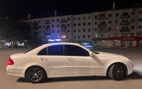 Mercedes-Benz E-Класс, 2004 год, 720 000 рублей, 3 фотография