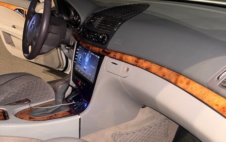 Mercedes-Benz E-Класс, 2004 год, 720 000 рублей, 10 фотография