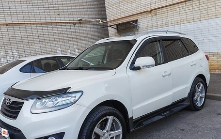 Hyundai Santa Fe III рестайлинг, 2010 год, 1 300 000 рублей, 2 фотография